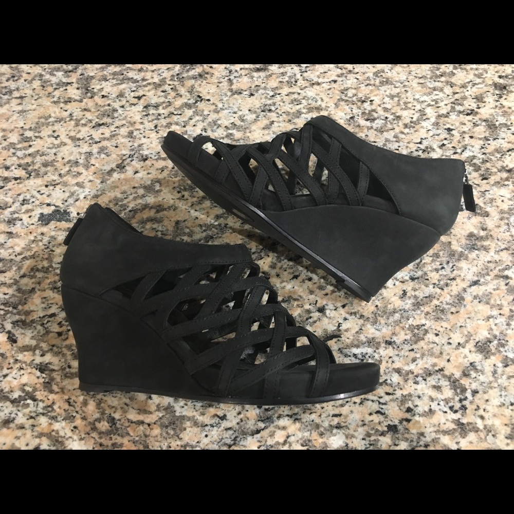 Eileen Fisher Vero Cuoio Lattice Cage Wedge